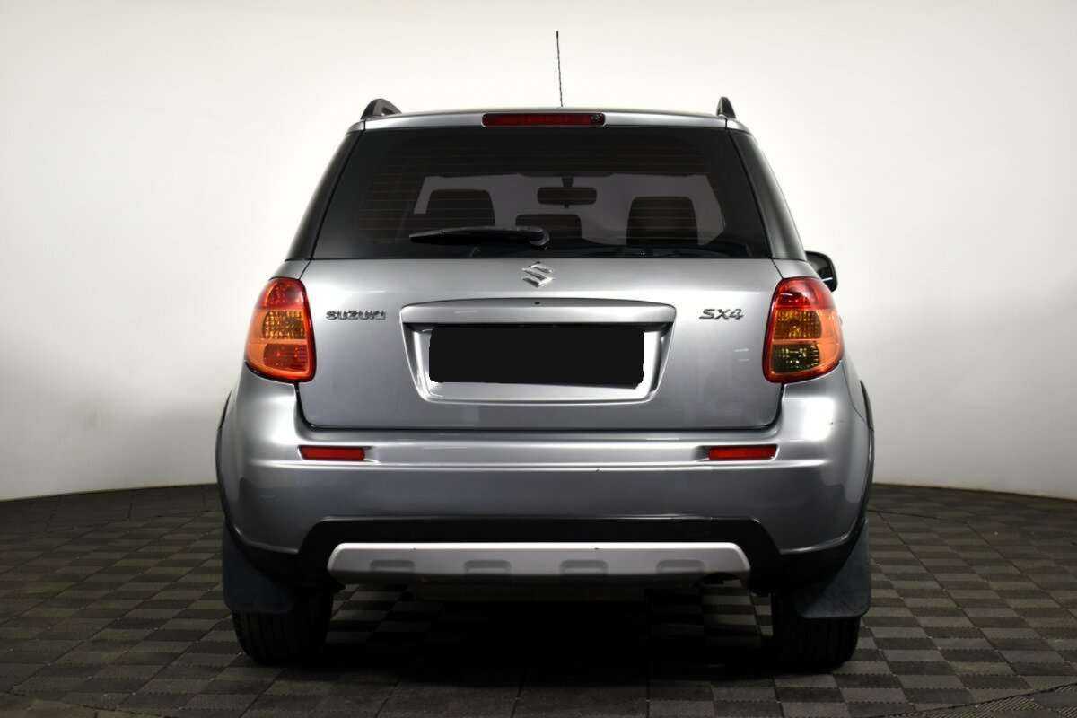 Б/У Сузуки С-Икс4 2013 года. Фото: #4