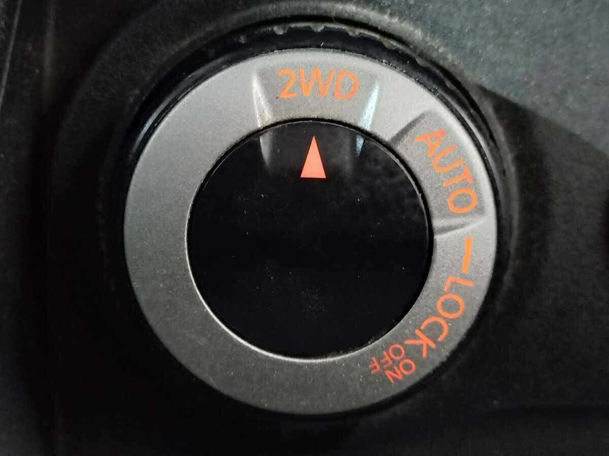 Б/У Рено Дастер 2014 года. Фото: #13