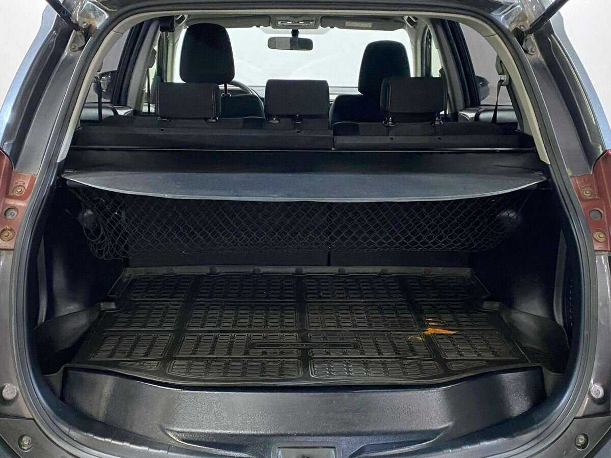 Toyota RAV4 2014 года с пробегом. Фото: #17