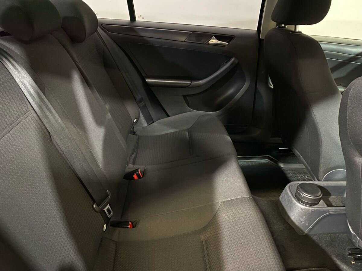 Б/У Фольксваген Джетта 2014 года. Фото: #10