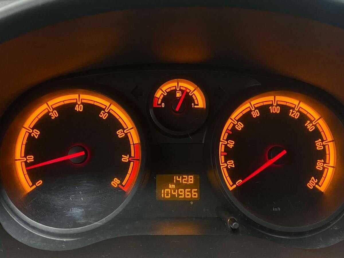 Opel Corsa 2012 года с пробегом. Фото: #11