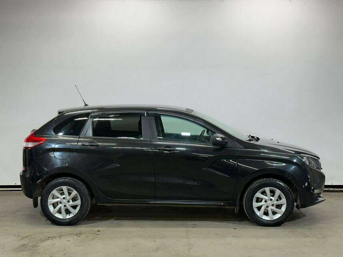 Б/У Лада (ВАЗ) ИКСРЭЙ 2017 года. Фото: #3