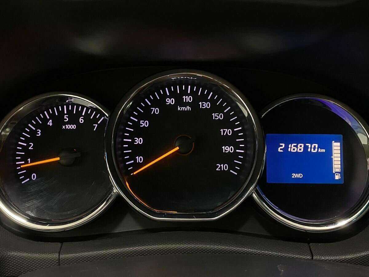 Б/У Рено Дастер 2015 года. Фото: #11