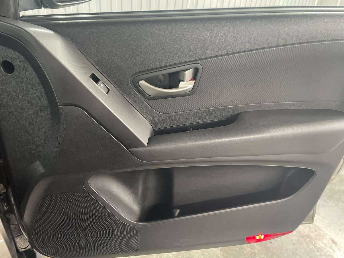 Б/У Сан-Ён Актион 2012 года. Фото: #20