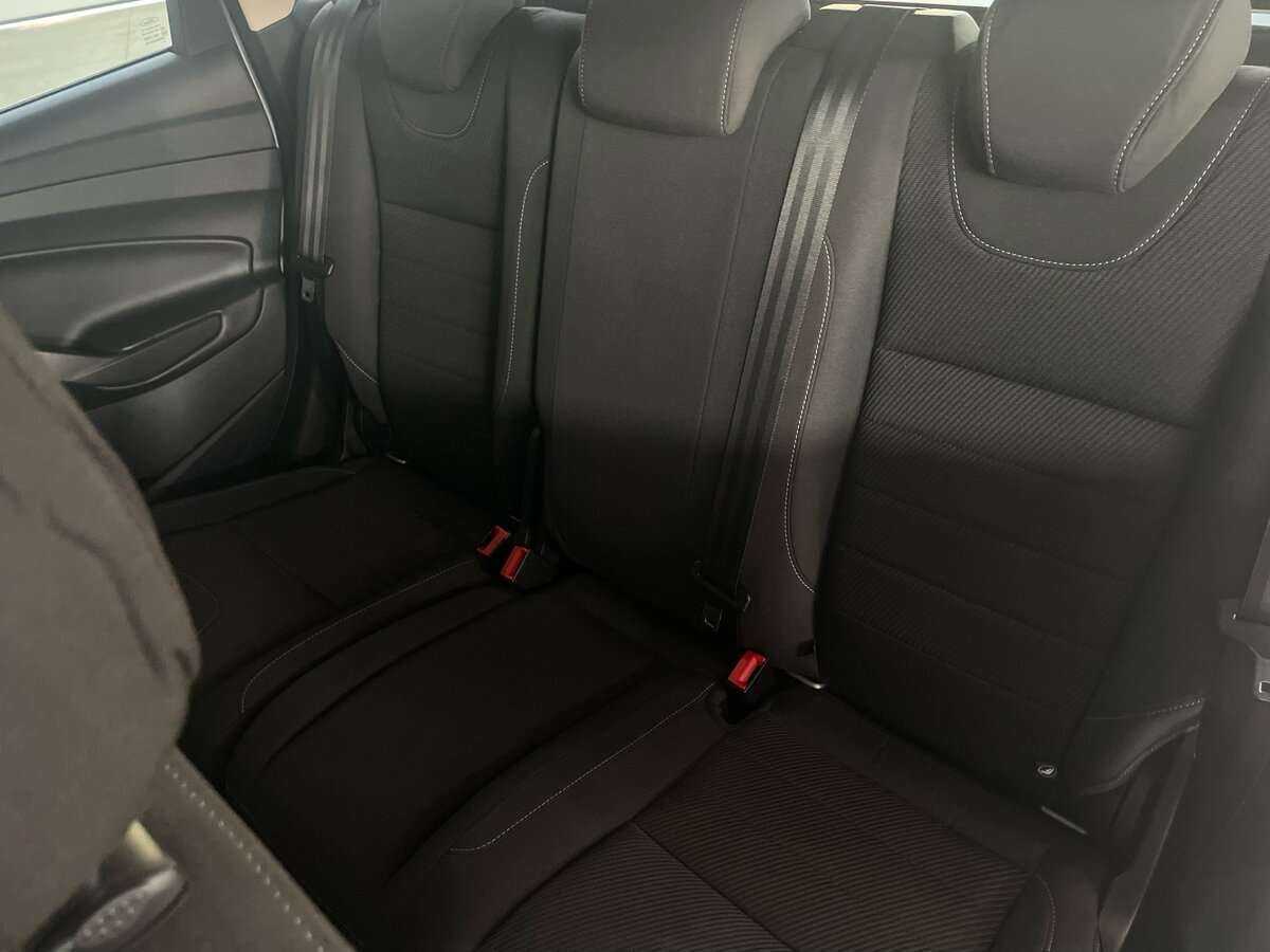 Б/У Форд Куга 2015 года. Фото: #16