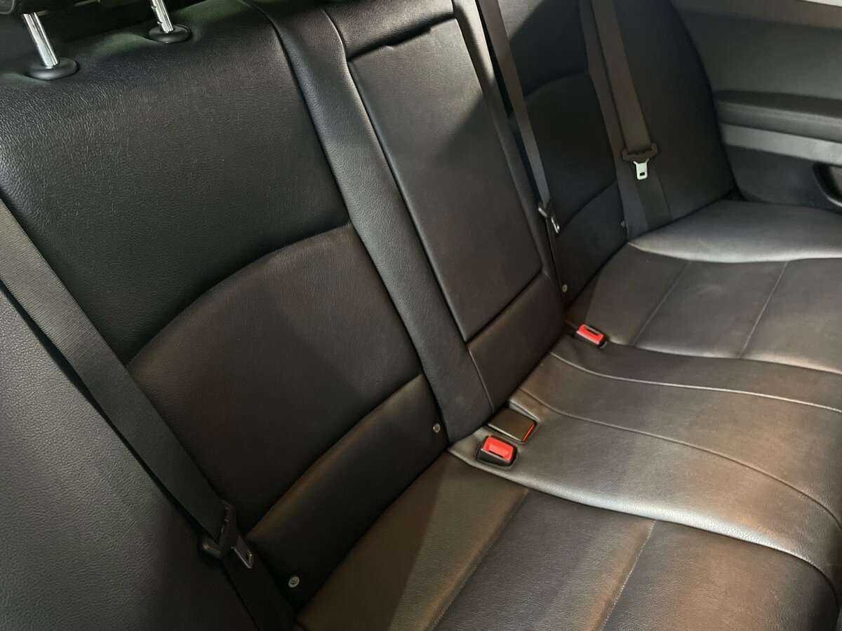 BMW 5 серии 2012 года с пробегом. Фото: #21