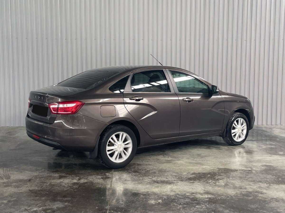 Б/У Лада (ВАЗ) Веста 2018 года. Фото: #4