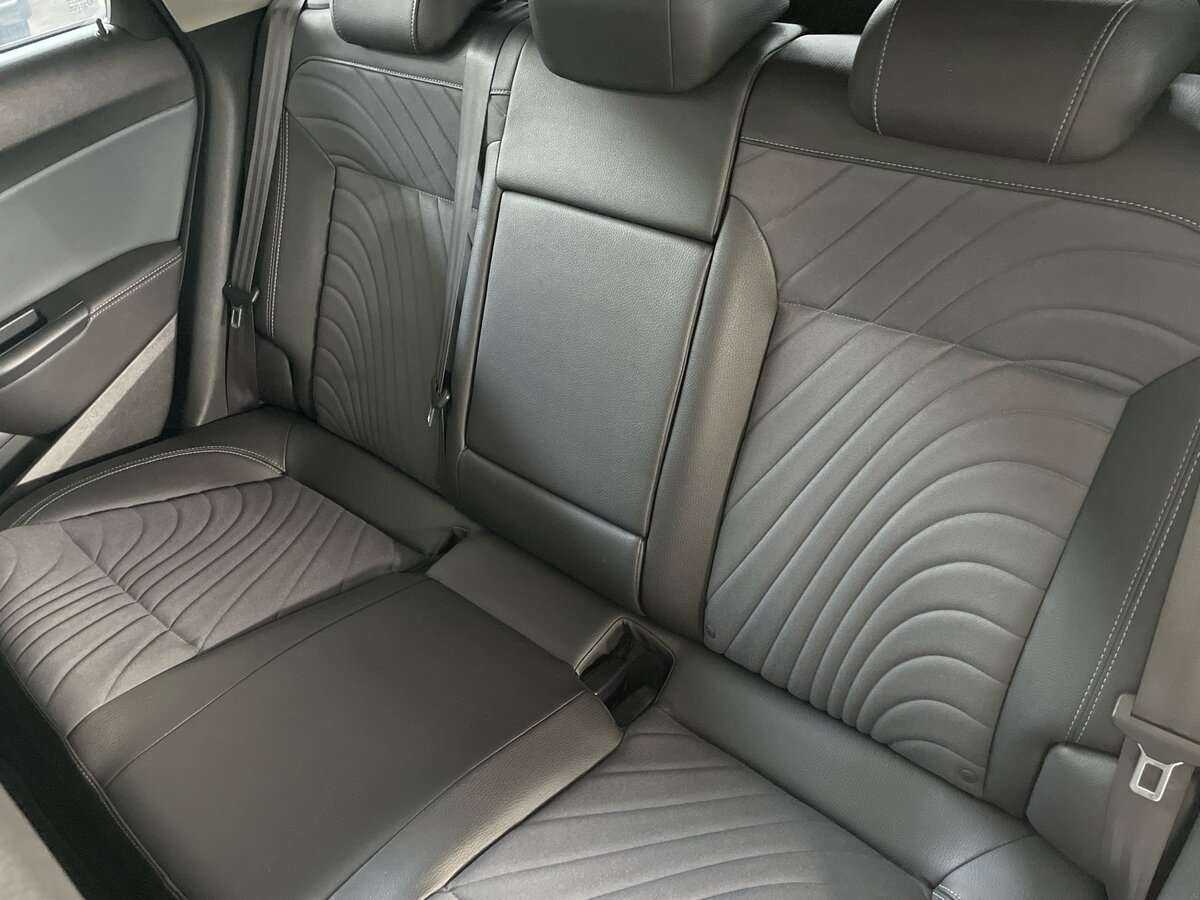 Б/У Опель Астра 2014 года. Фото: #12