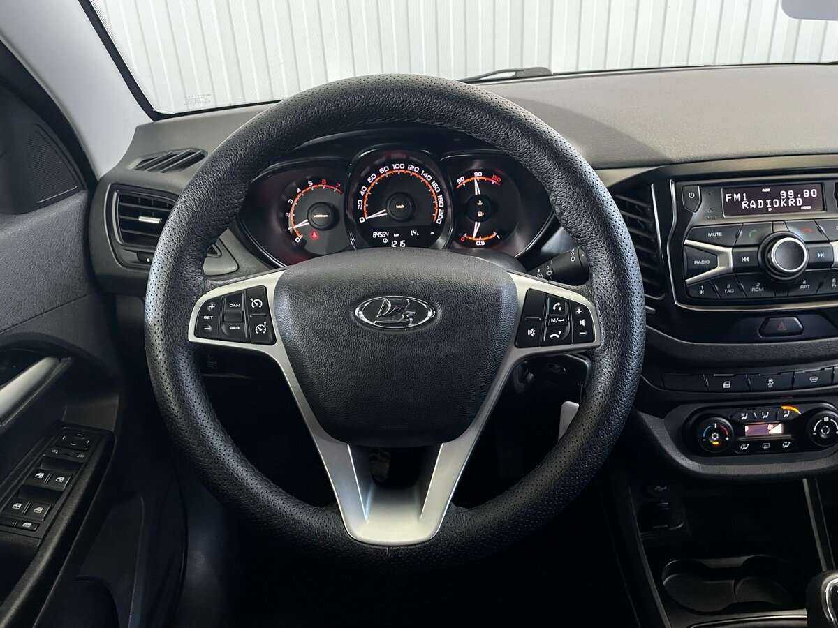 Б/У Лада (ВАЗ) Веста 2018 года. Фото: #9