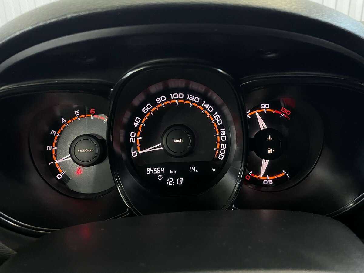 Б/У Лада (ВАЗ) Веста 2018 года. Фото: #12