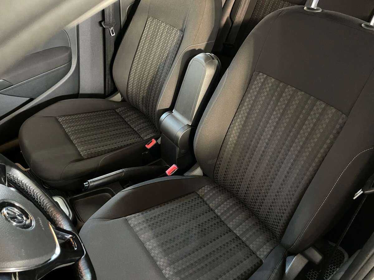 Б/У Фольксваген Поло 2018 года. Фото: #12