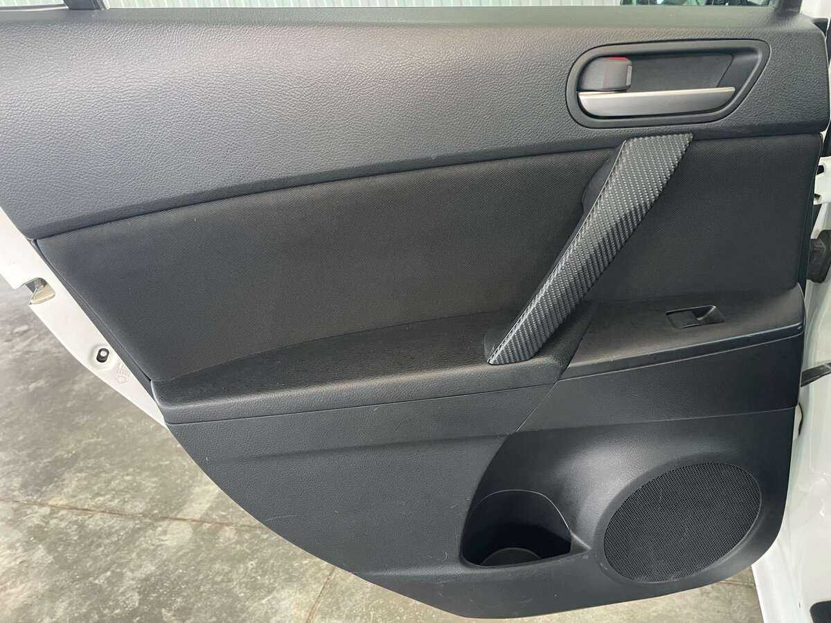 Б/У Мазда 3 2012 года. Фото: #18