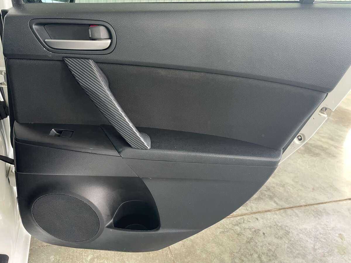 Б/У Мазда 3 2012 года. Фото: #20