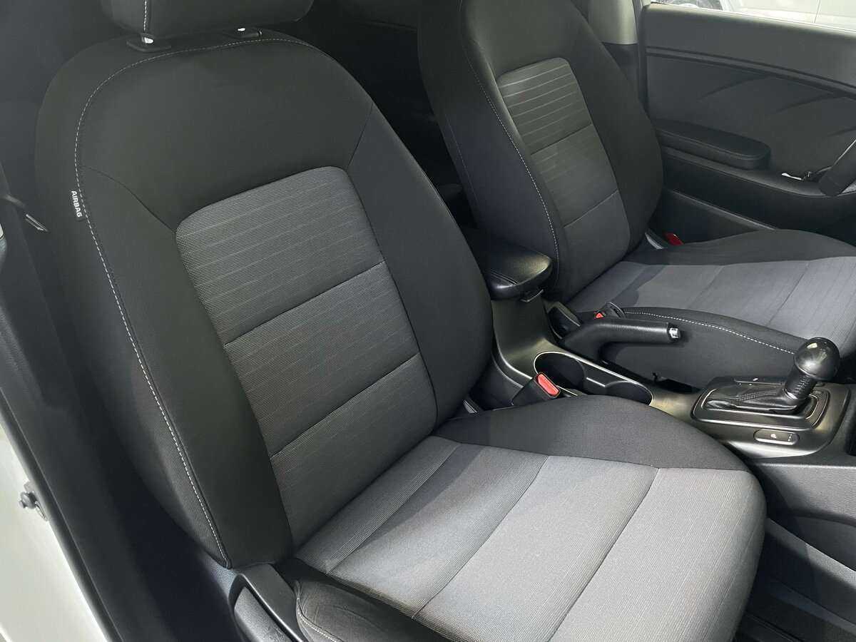 Б/У Киа Церато 2014 года. Фото: #18