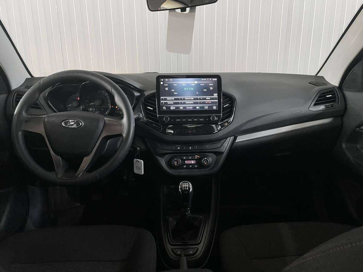 Б/У Лада (ВАЗ) Веста 2017 года. Фото: #8