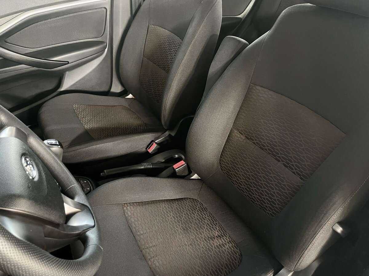 Б/У Лада (ВАЗ) Веста 2017 года. Фото: #12