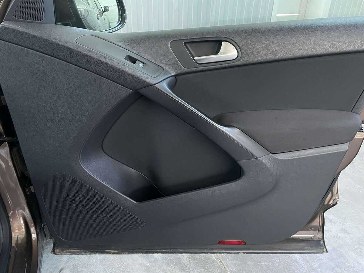 Б/У Фольксваген Тигуан 2014 года. Фото: #19