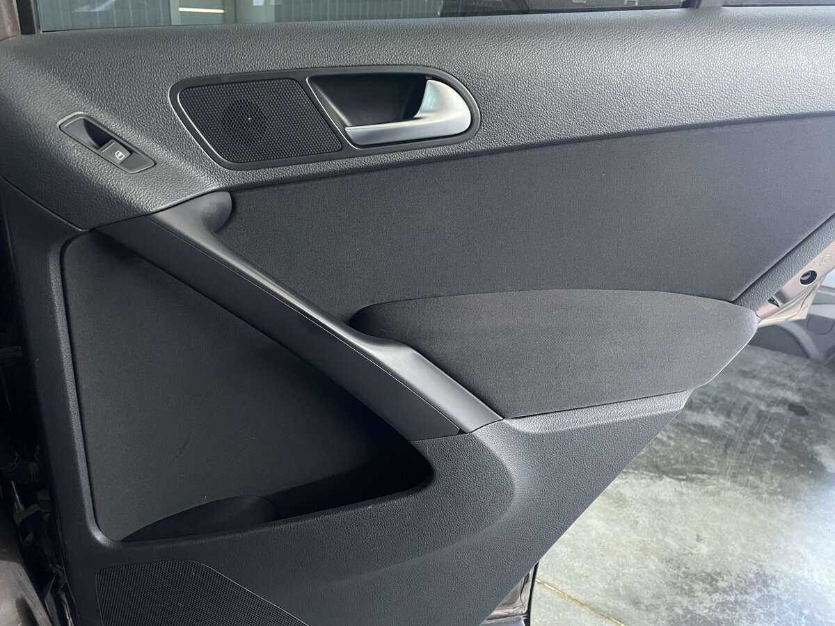 Б/У Фольксваген Тигуан 2014 года. Фото: #20