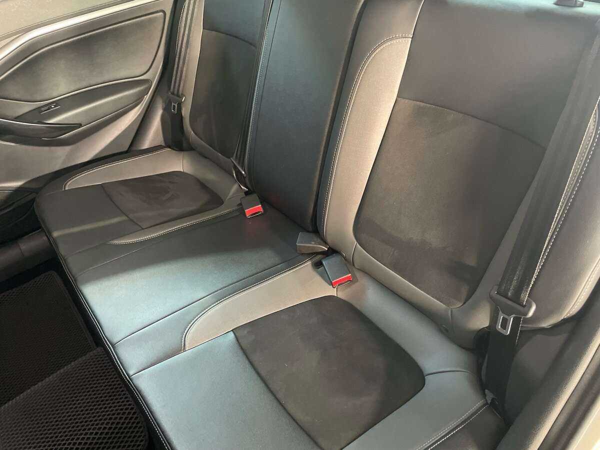 Б/У Лада (ВАЗ) Веста 2017 года. Фото: #16