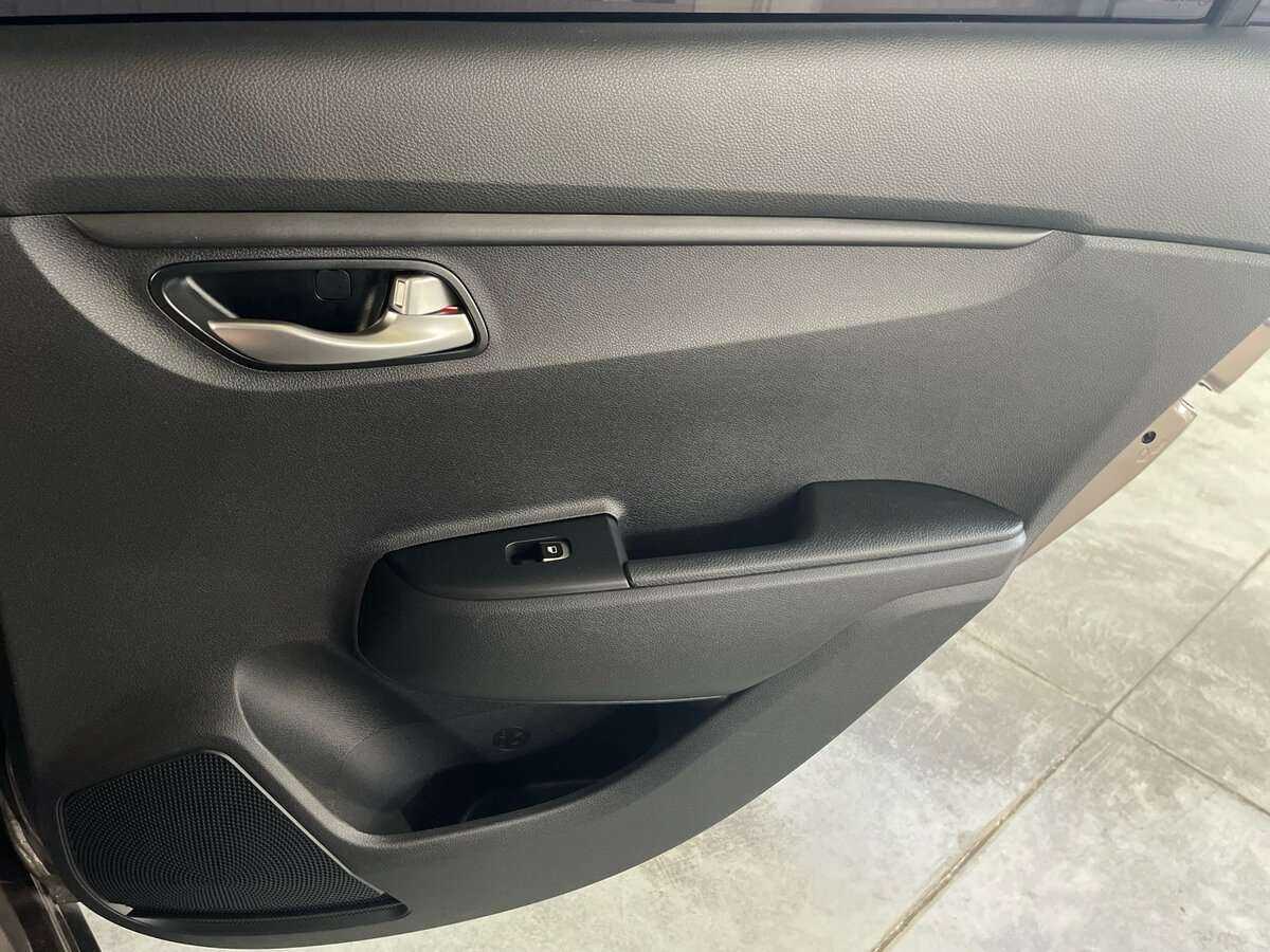 Б/У Киа Рио 2022 года. Фото: #22