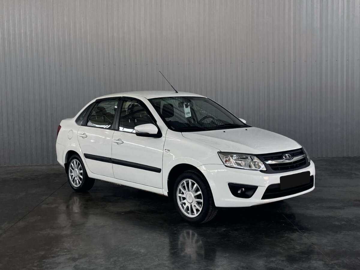 Б/У Лада (ВАЗ) Гранта 2016 года. Фото: #2