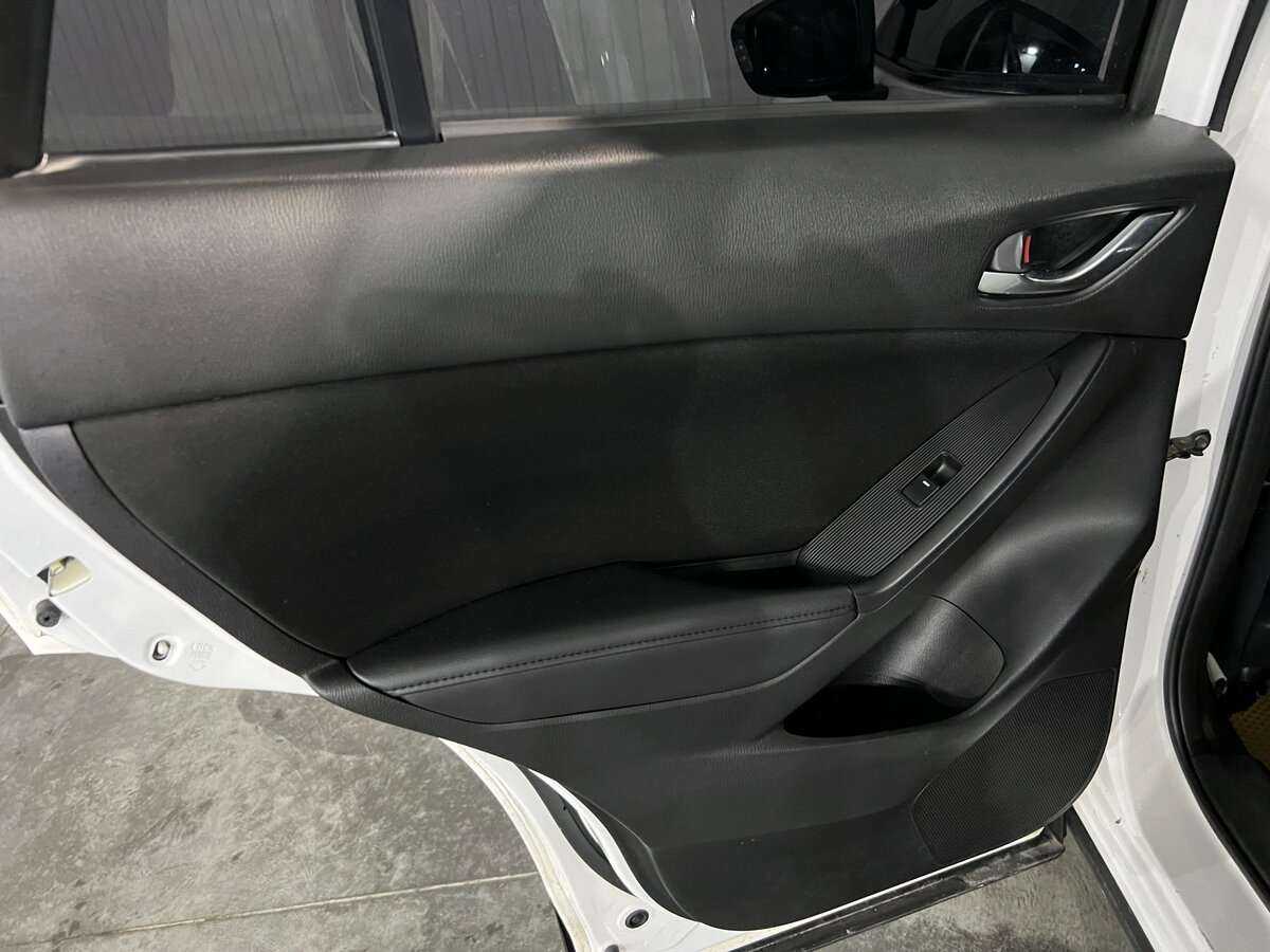 Б/У Мазда Ц-Икс-5 2013 года. Фото: #14