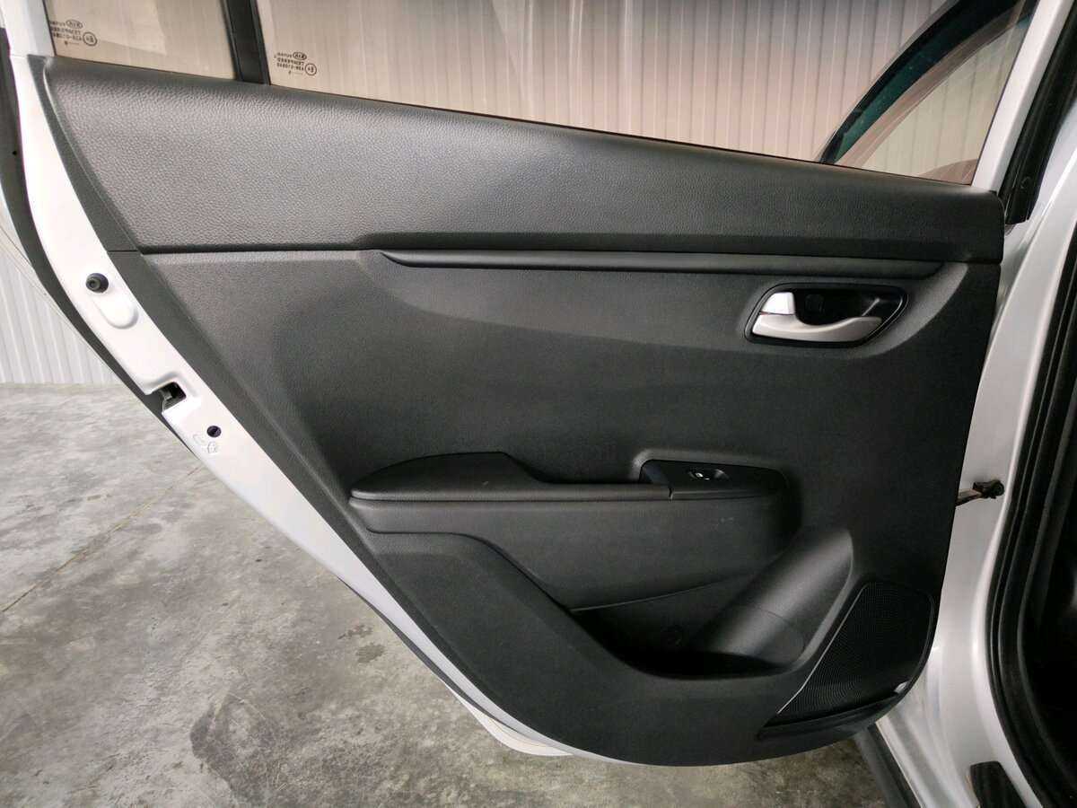 Б/У Киа Рио 2019 года. Фото: #13