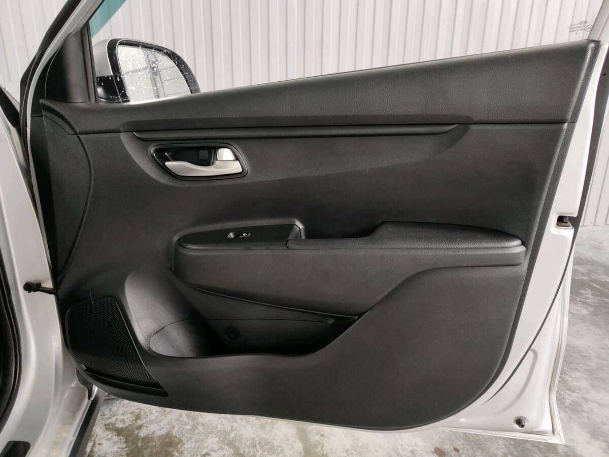 Б/У Киа Рио 2019 года. Фото: #15