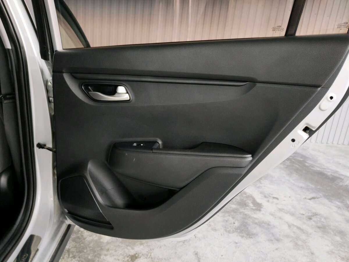 Б/У Киа Рио 2019 года. Фото: #17