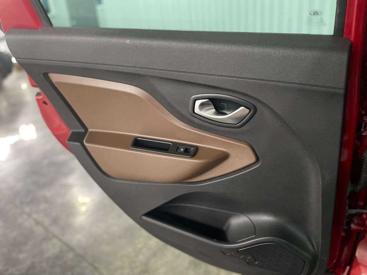 Б/У Лада (ВАЗ) ИКСРЭЙ 2017 года. Фото: #20