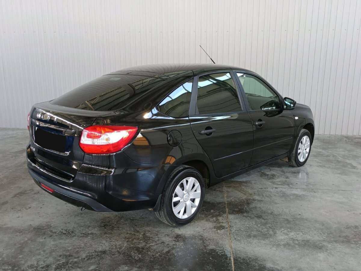 Б/У Лада (ВАЗ) Гранта 2021 года. Фото: #4