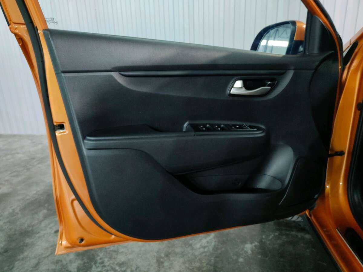 Б/У Киа Рио 2019 года. Фото: #10