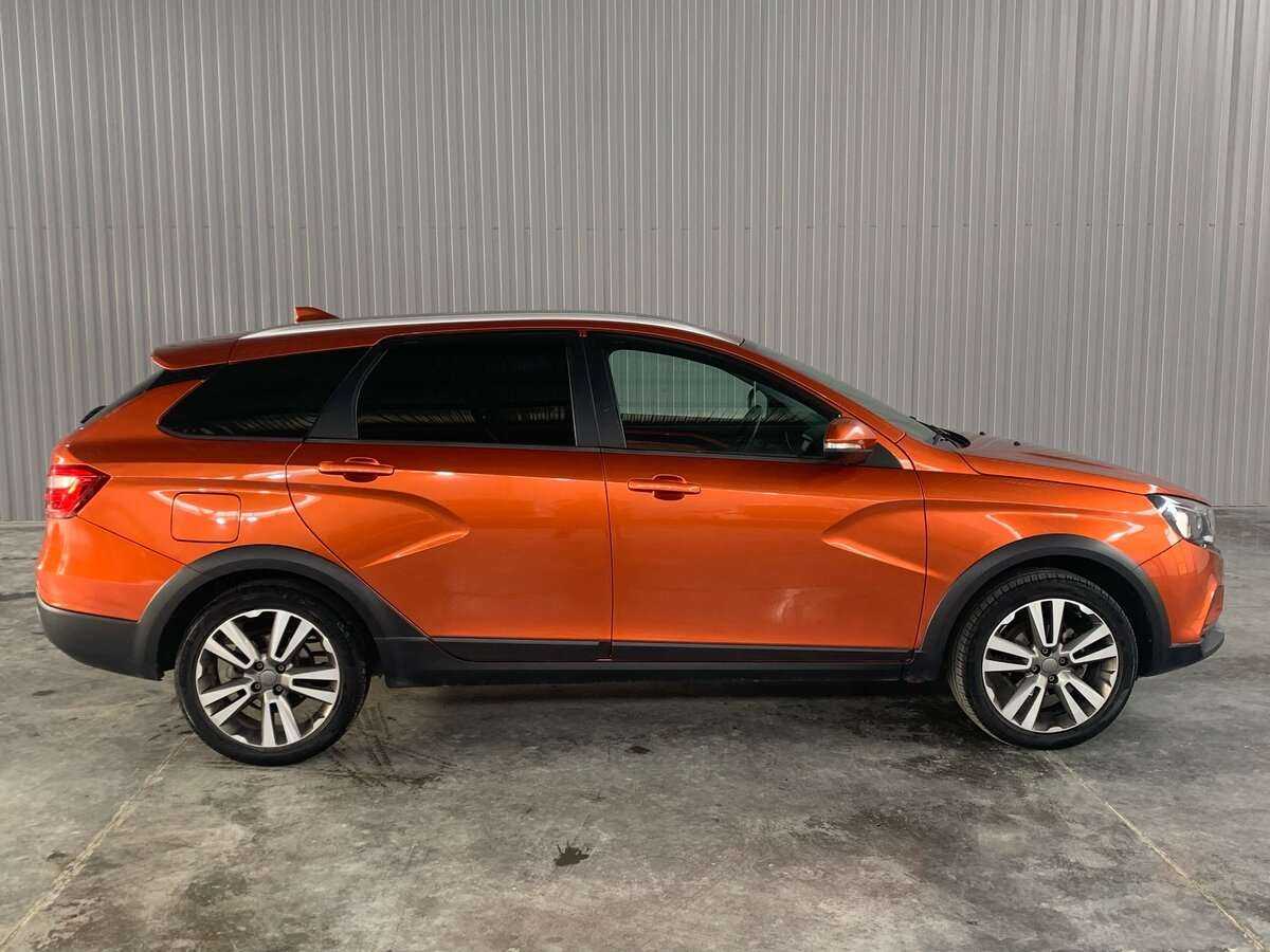 Б/У Лада (ВАЗ) Веста 2019 года. Фото: #3