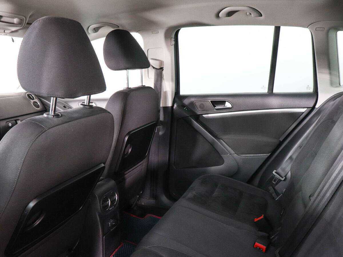 Б/У Фольксваген Тигуан 2012 года. Фото: #11