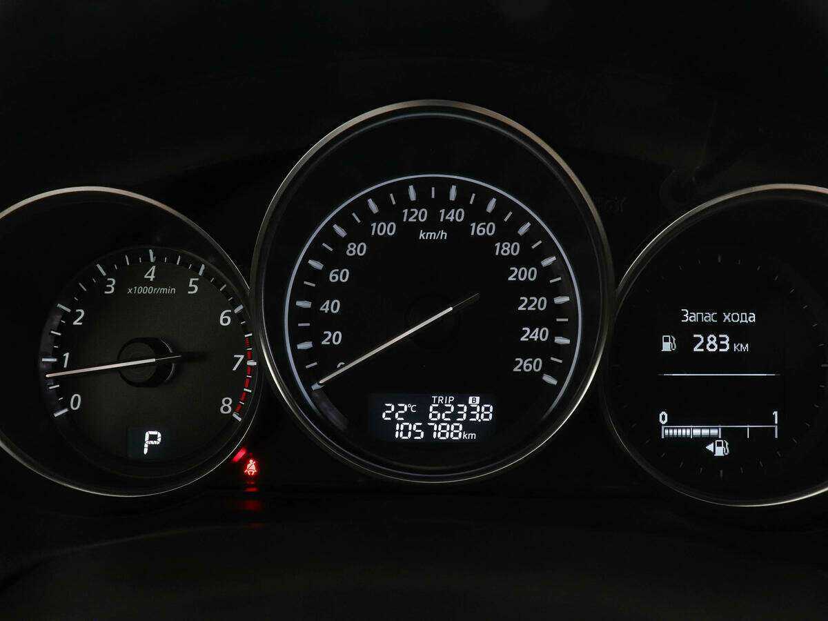 Б/У Мазда Ц-Икс-5 2015 года. Фото: #10