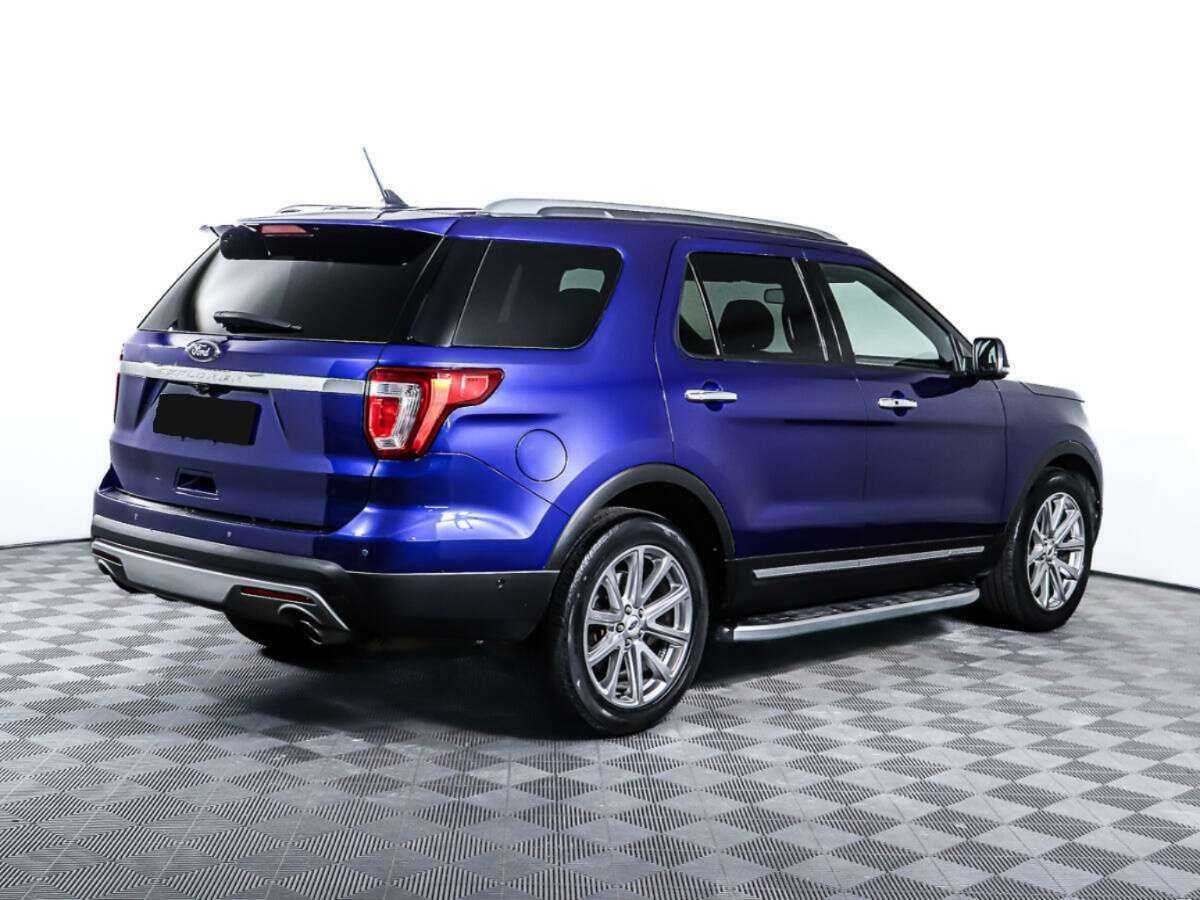 Ford Explorer 2017 года с пробегом. Фото: #3