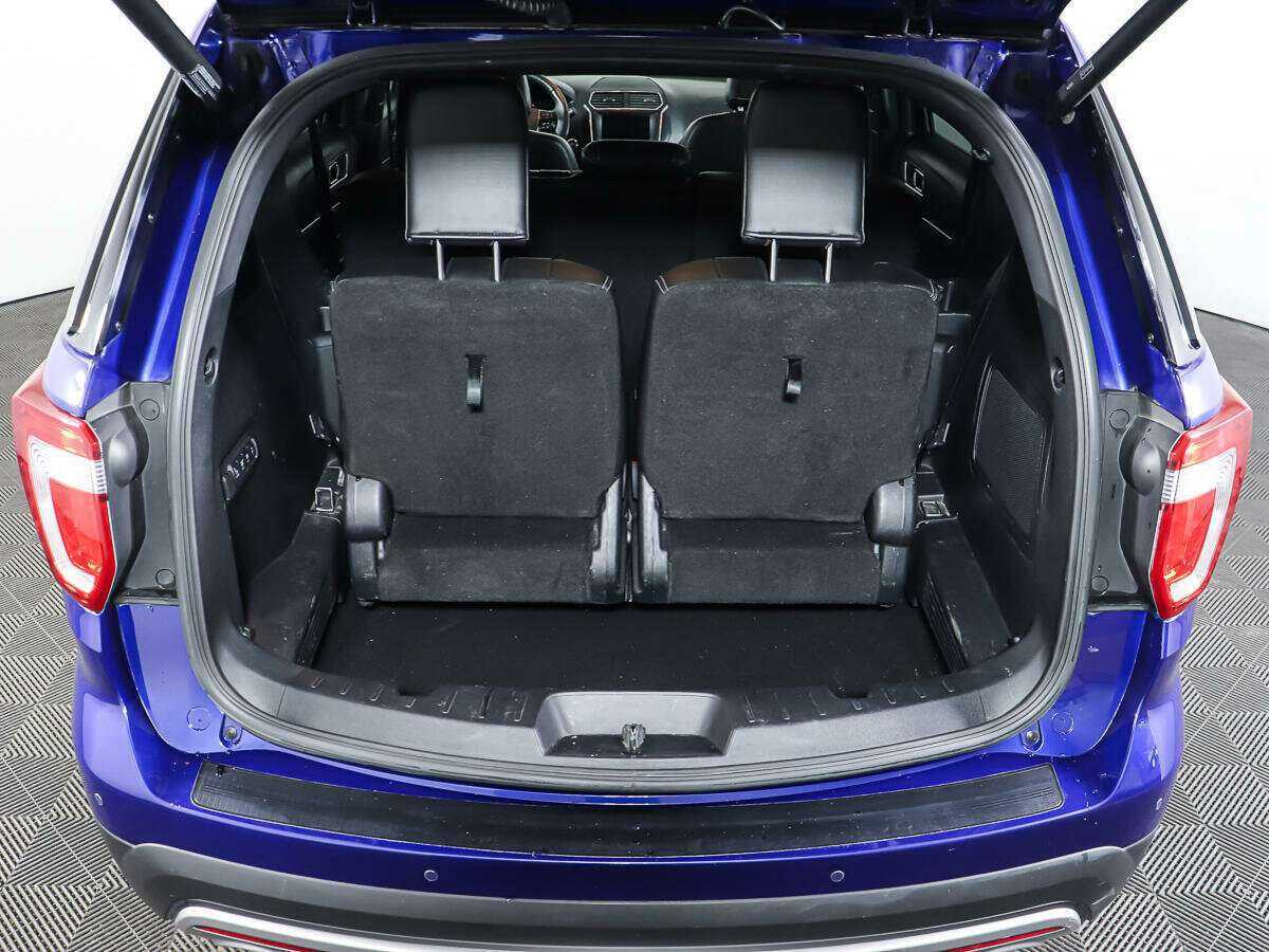 Ford Explorer 2017 года с пробегом. Фото: #8