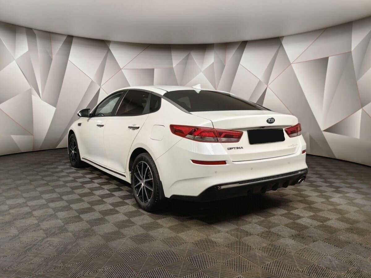 Kia Optima 2019 года с пробегом. Фото: #3