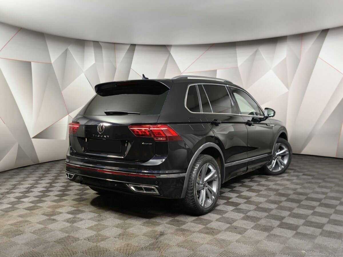 Volkswagen Tiguan 2021 года с пробегом. Фото: #1