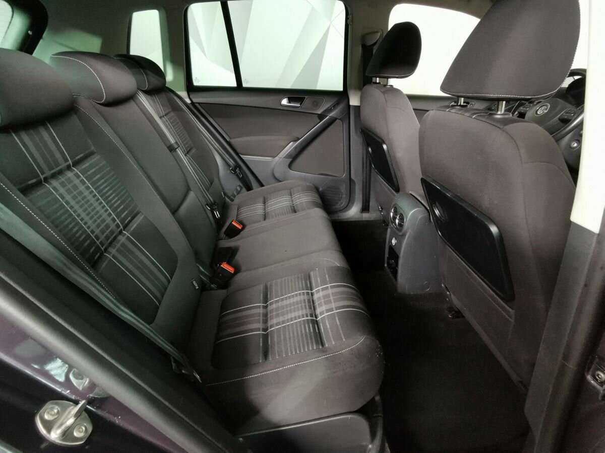 Б/У Фольксваген Тигуан 2015 года. Фото: #11