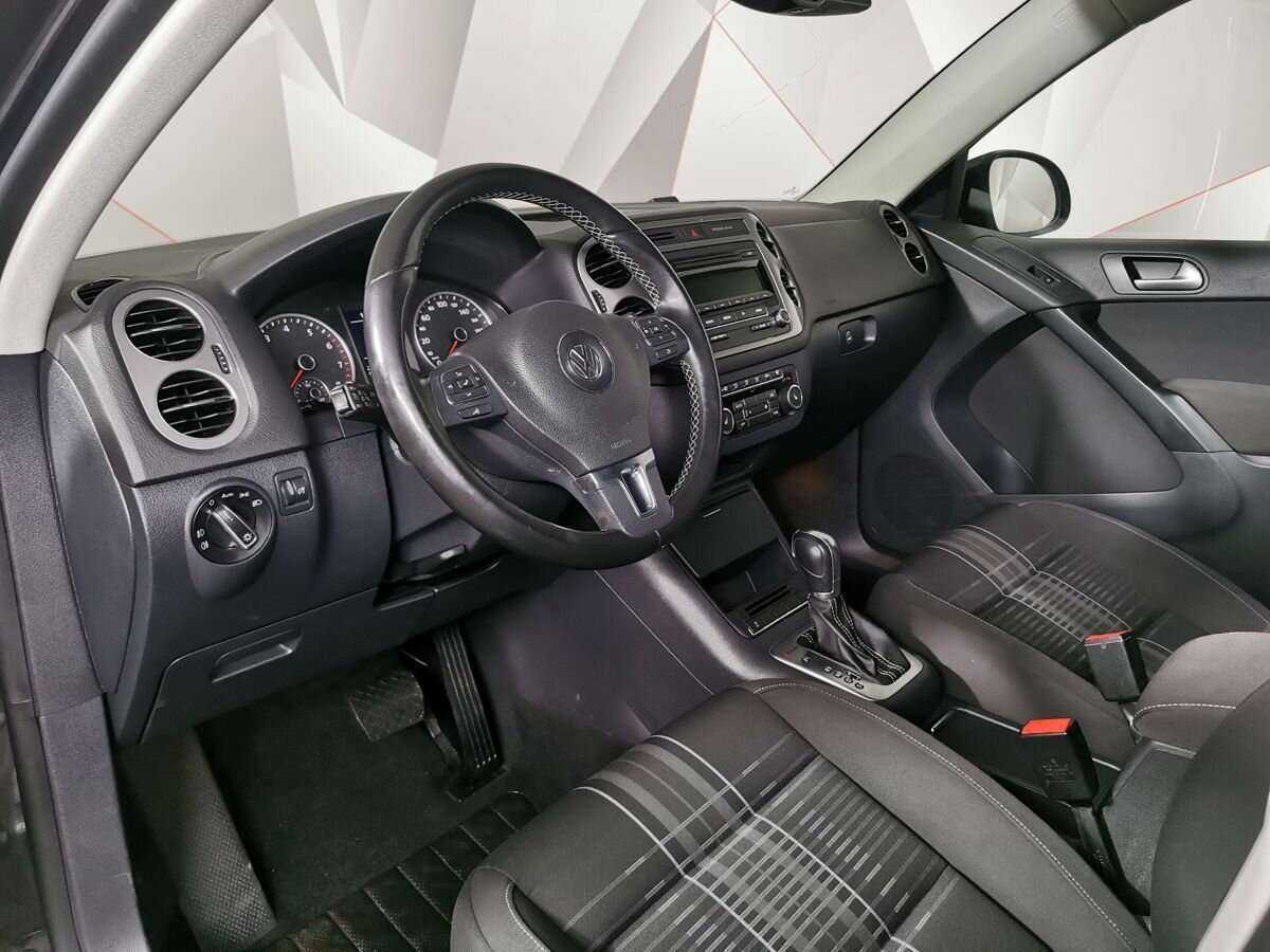 Б/У Фольксваген Тигуан 2015 года. Фото: #13