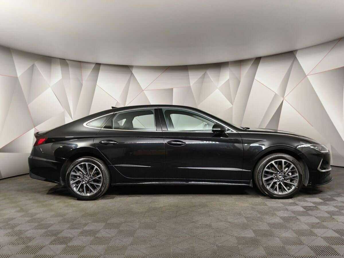 Hyundai Sonata 2022 года с пробегом. Фото: #5