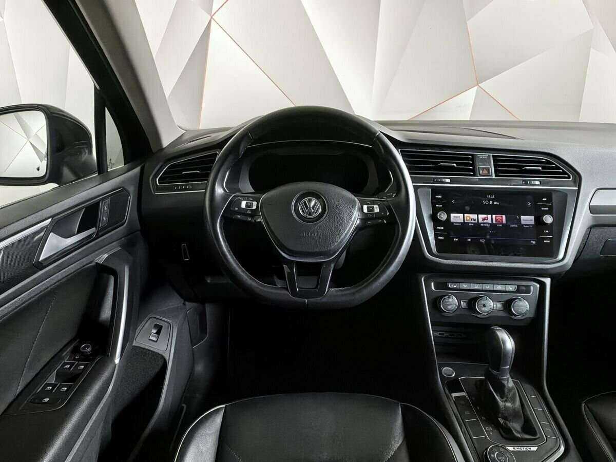 Volkswagen Tiguan 2018 года с пробегом. Фото: #14
