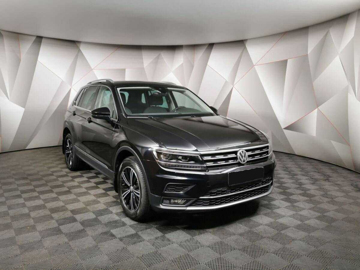 Volkswagen Tiguan 2019 года с пробегом. Фото: #2