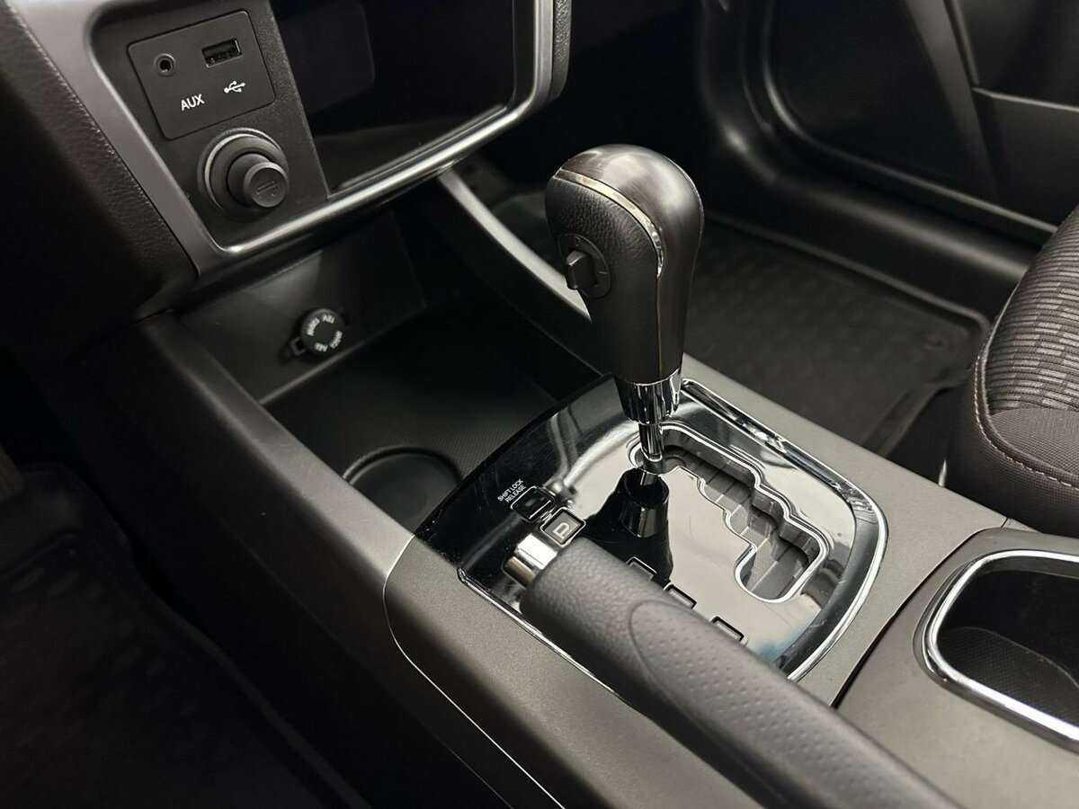 Б/У Сан-Ён Актион 2015 года. Фото: #12