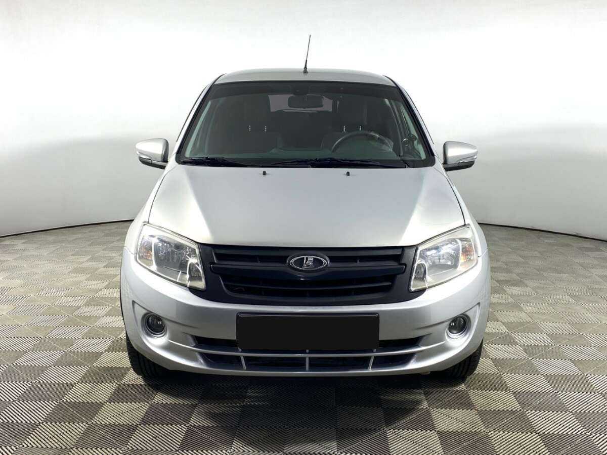 Б/У Лада (ВАЗ) Гранта 2014 года. Фото: #1