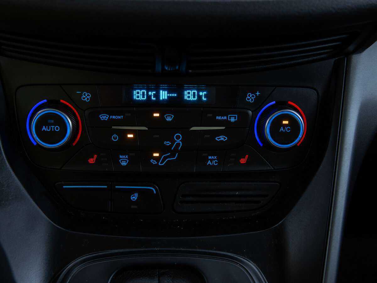 Б/У Форд Куга 2017 года. Фото: #9