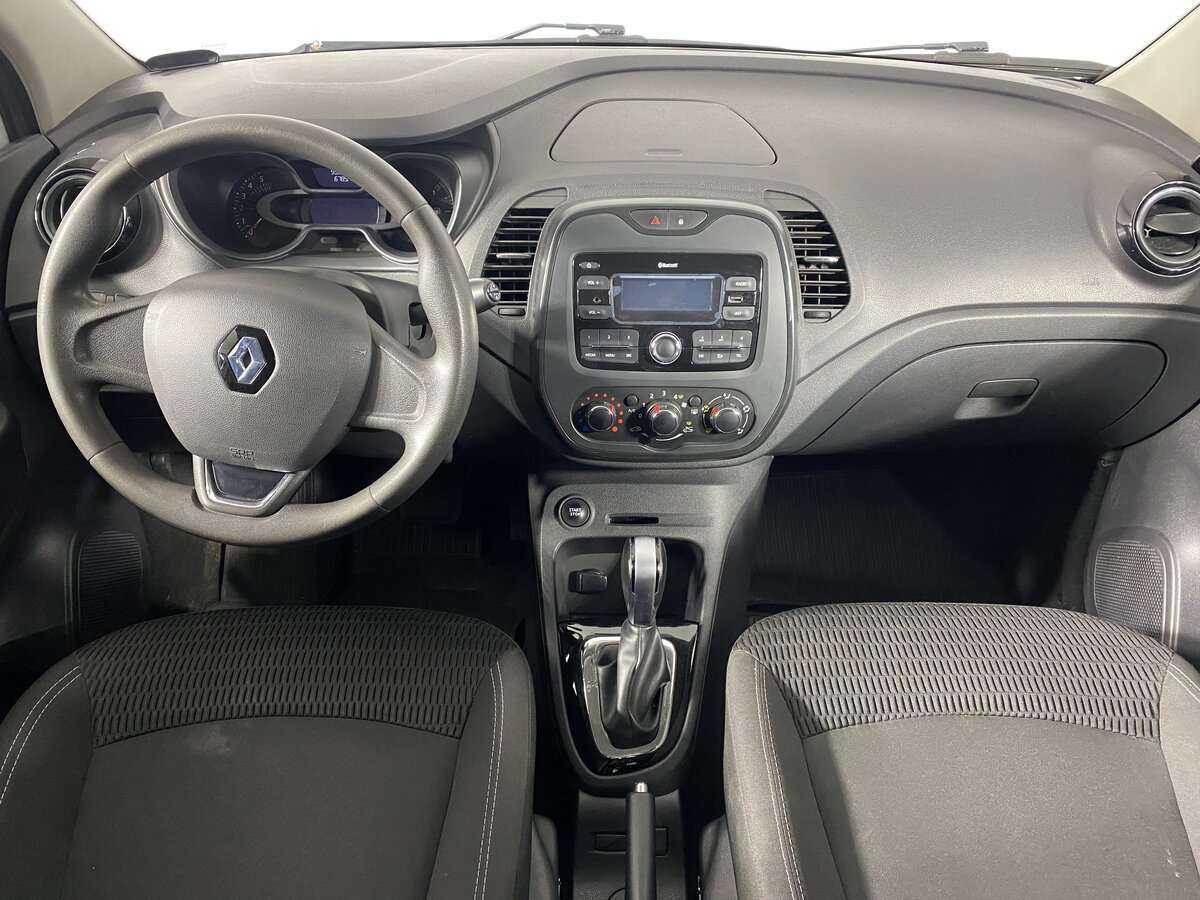 Б/У Рено Каптюр 2018 года. Фото: #9