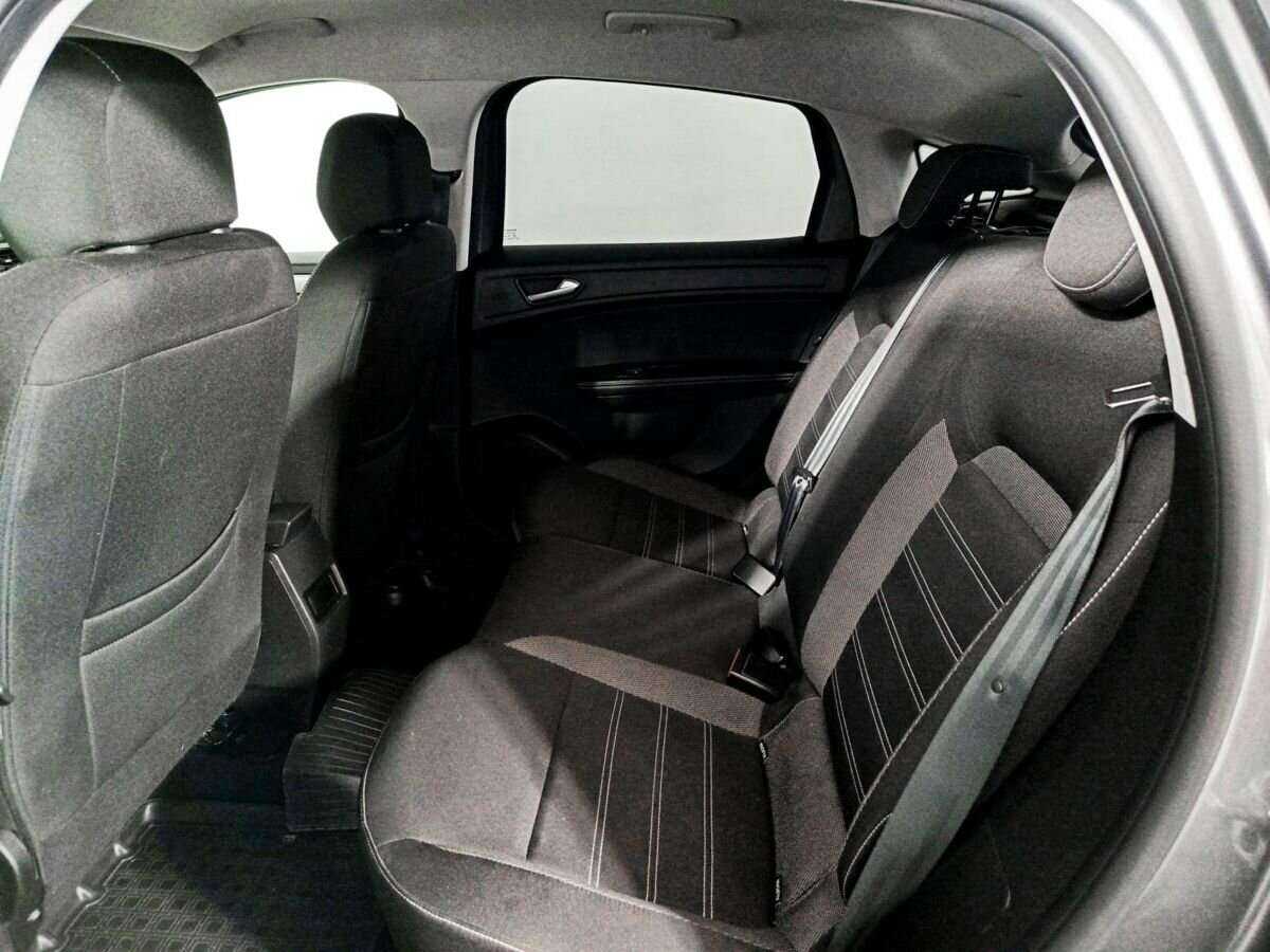 Б/У Рено Аркана 2019 года. Фото: #10