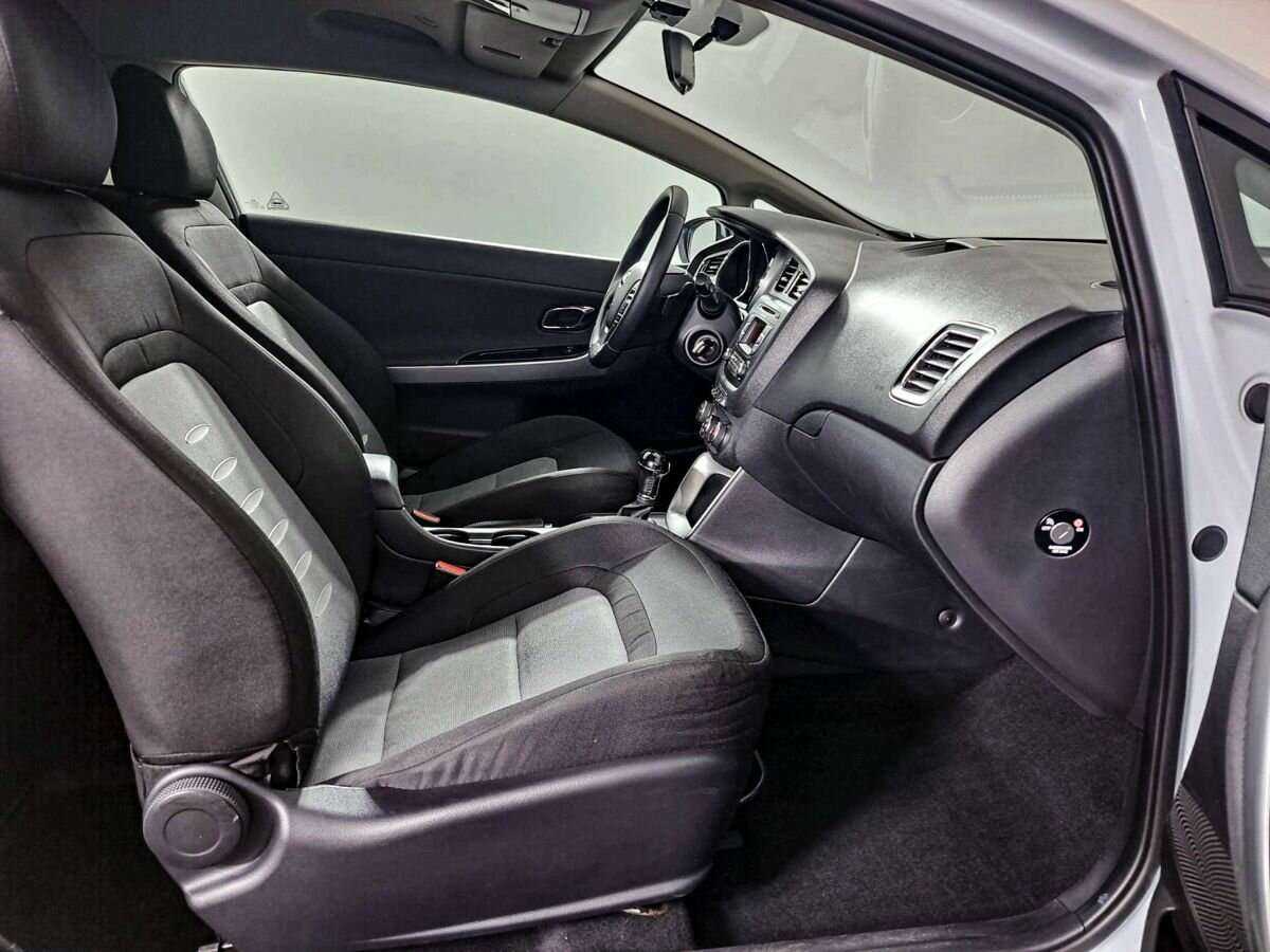 Б/У Киа Сид 2013 года. Фото: #6